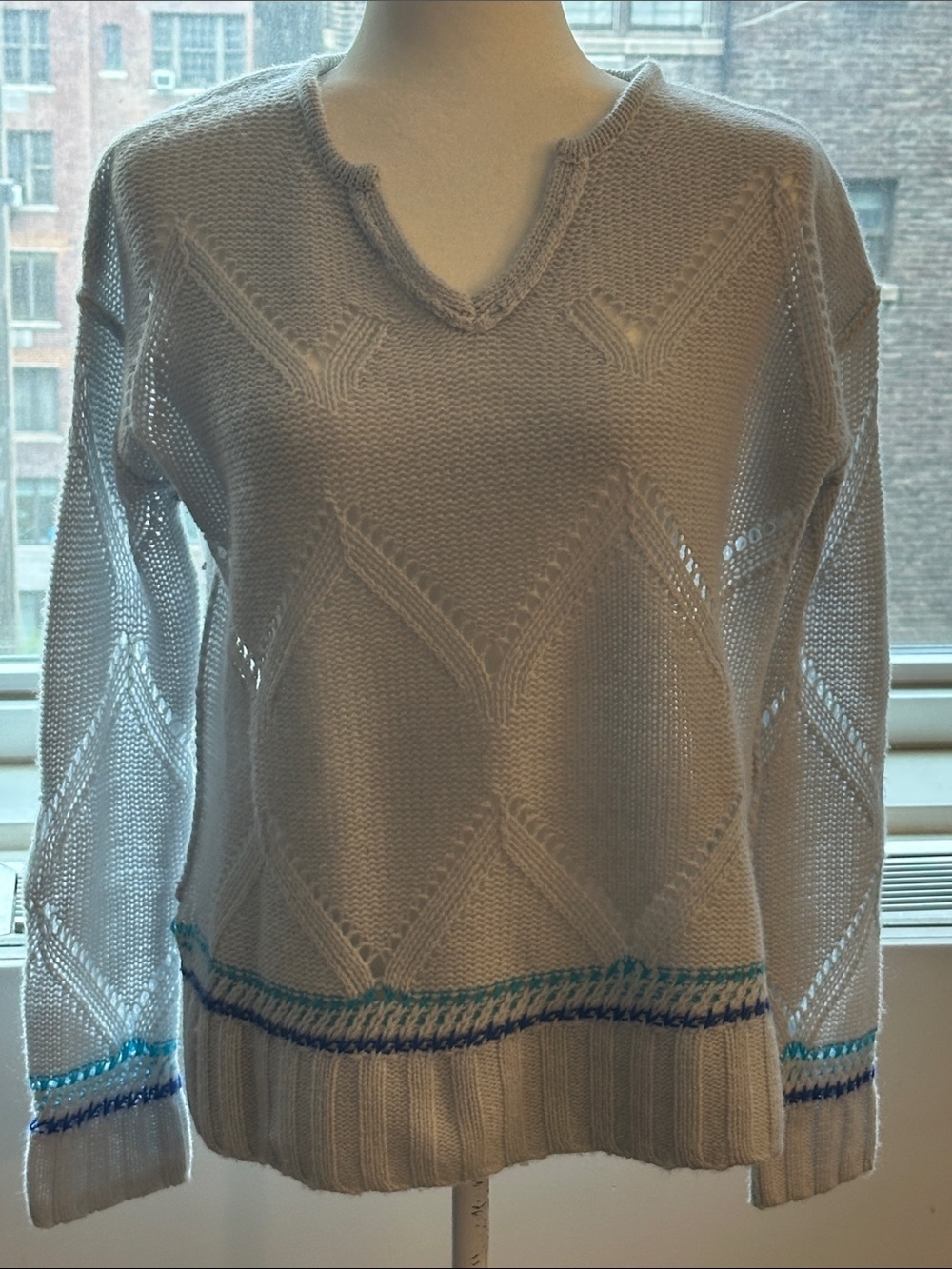 Lisa Todd 100% cashmere sweater